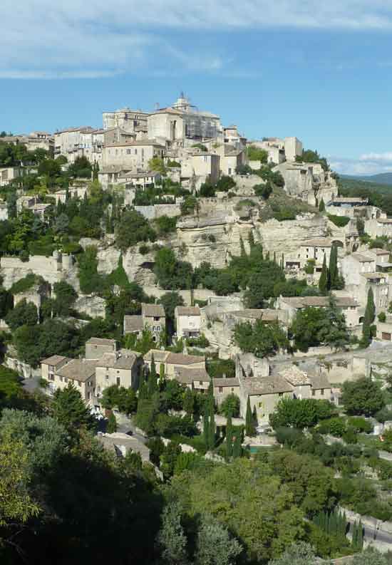 Gordes, village du parc naturel rgional du Luberon