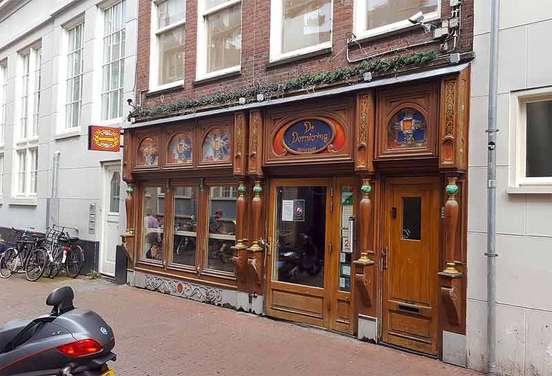 Façade du Dampkring Coffee Shop à Amsterdam