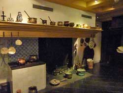 Cheminée dans le cuisine de la maison de Rembrandt à Amsterdam