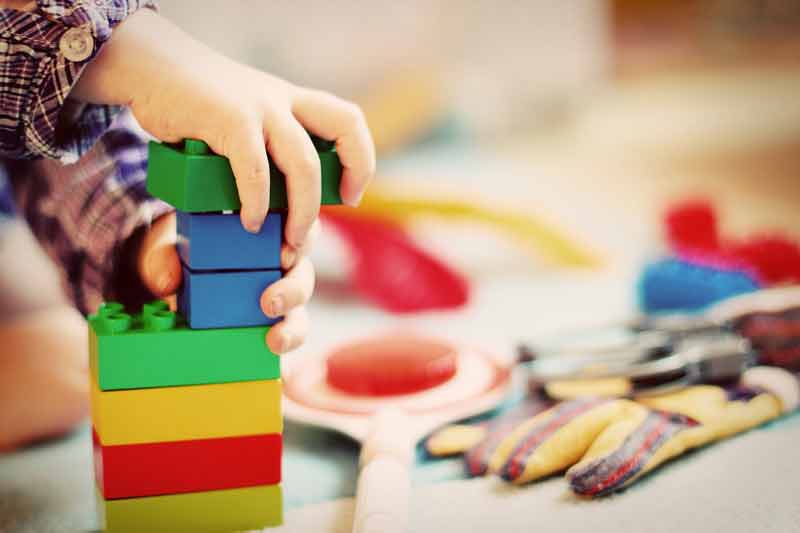 jouets pour enfant (briques à empiler)