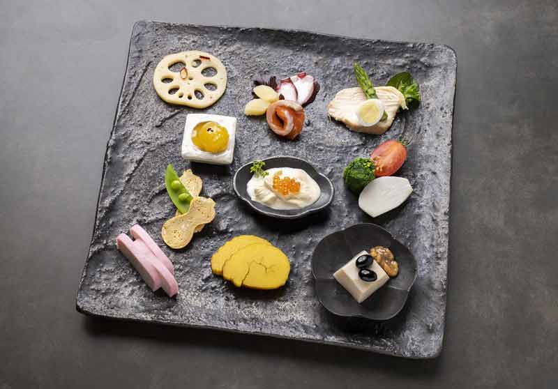 Kaiseki, repas gastronomique composé de plusieurs petits plats raffinés