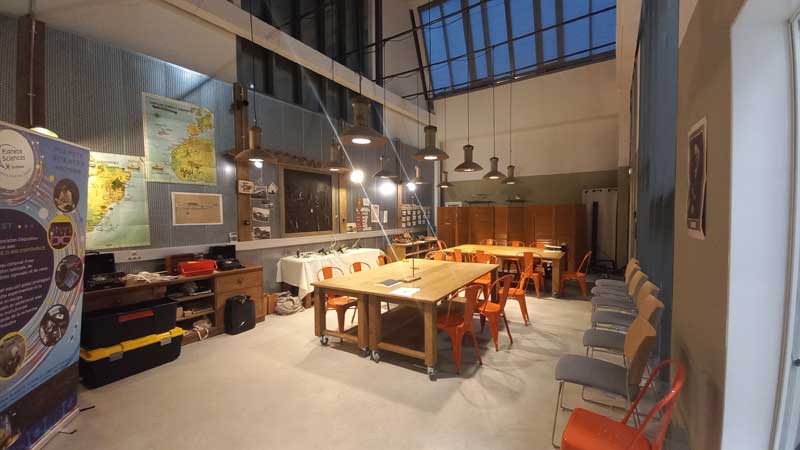 Atelier réservé aux enfants pour la fabrication d’avions, musée L'Envol des Pionniers (Toulouse)