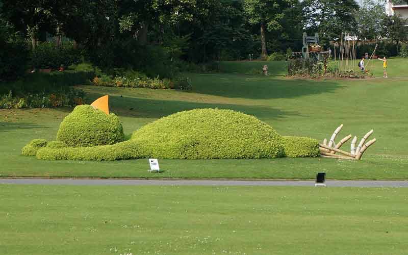 Sculpture florale d'un poussin au jardin des plantes de Nantes