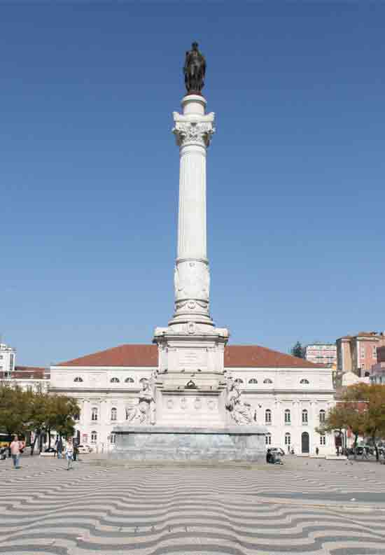 Statue de Dom Pedro IV sur la place Dom Pedro IV, Lisbonne (Portugal)