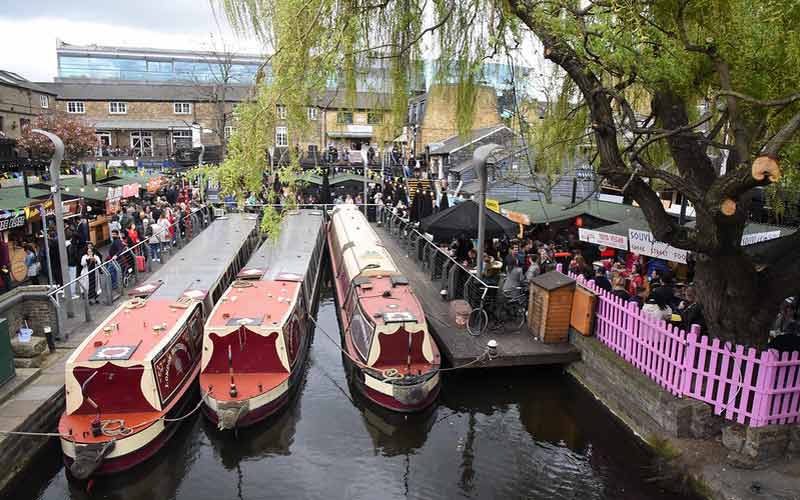 London Waterbus Company près de la rue West Yard