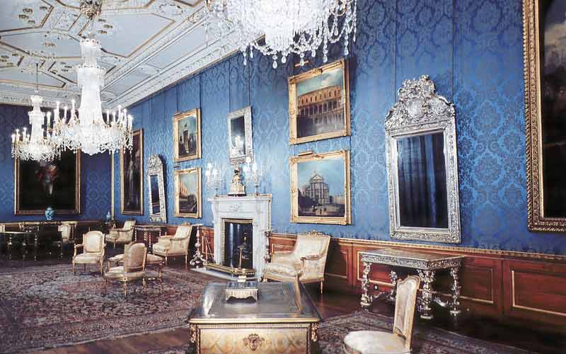 Queen’s ballroom (Windsor castle)
