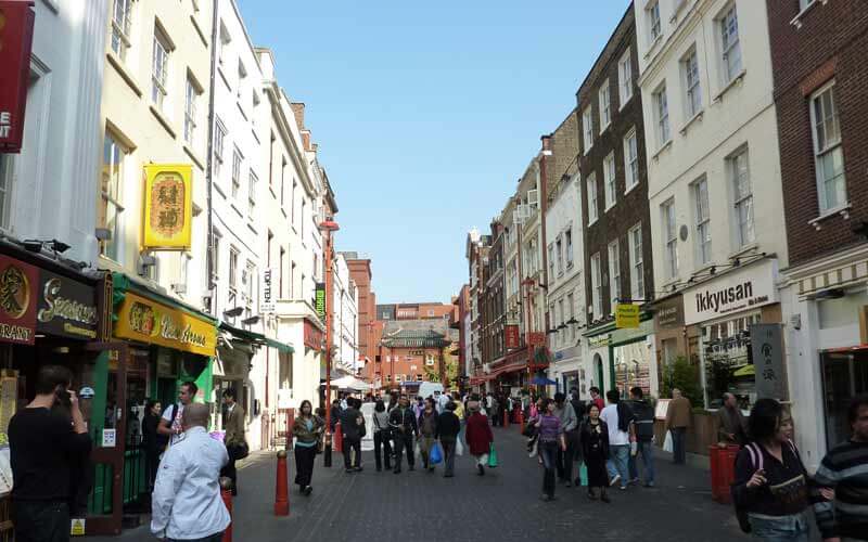 Restaurants et boutiques de souvenirs chinois
