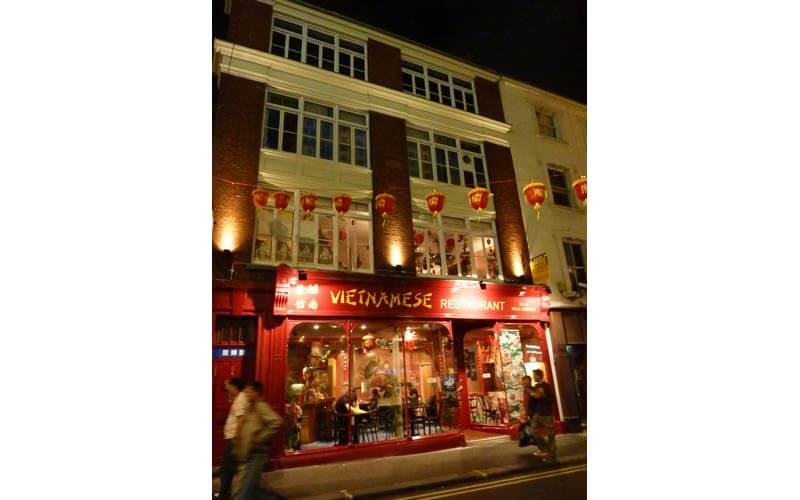 Restaurant vietnamien en plein centre de Chinatown