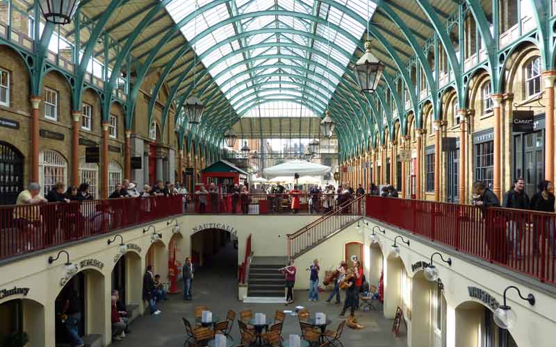 Verrière à ossature métallique du marché couvert de Covent Garden