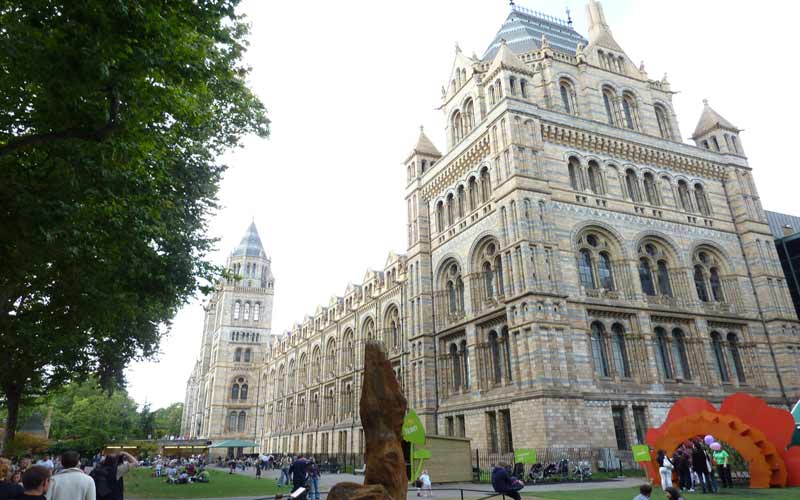 Bâtiment du musée d’histoire naturelle de Londres (natural history museum)