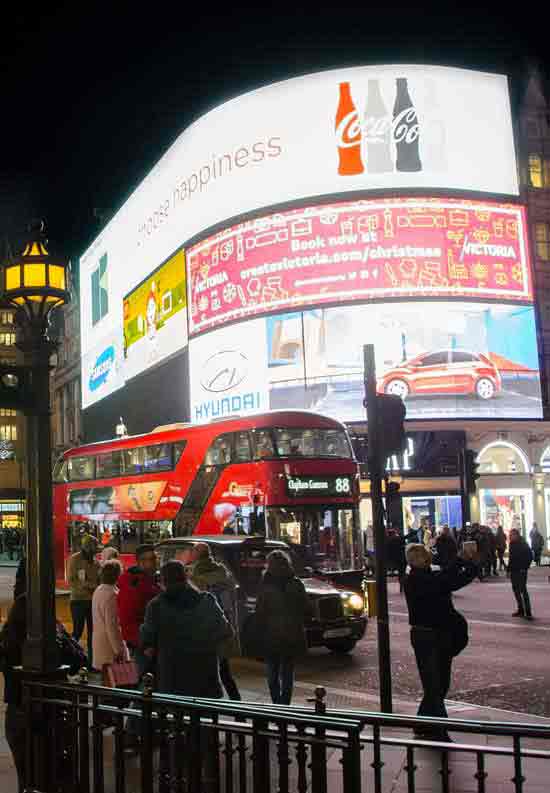 Ecrans publicitaires de Piccadilly Circus