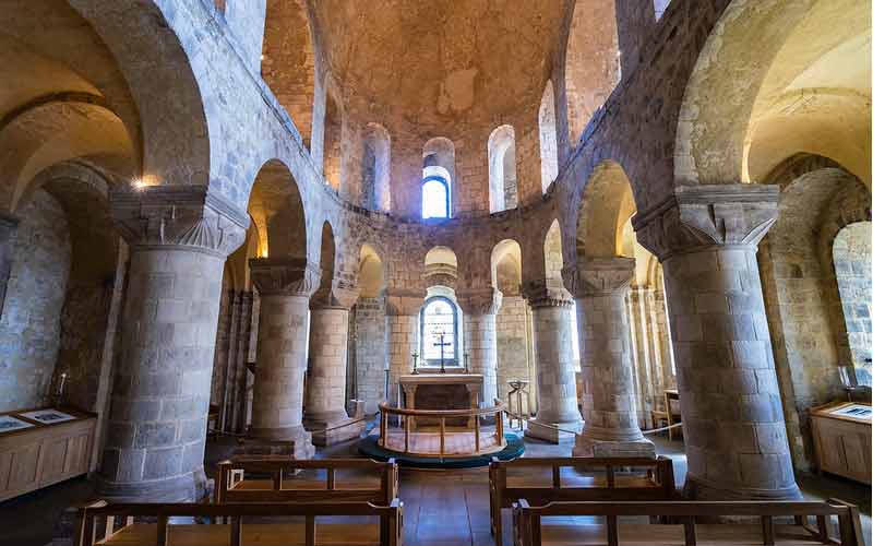 Chapelle Saint-Jean à l'intérieur de la Tour blanche