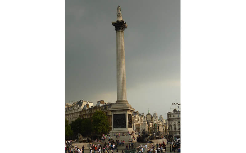 Colonne de Nelson sur la place de Trafalgar