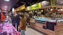 Stand de l'artisan pâtissier Benjamin Authié au marché Victor Hugo de Toulouse