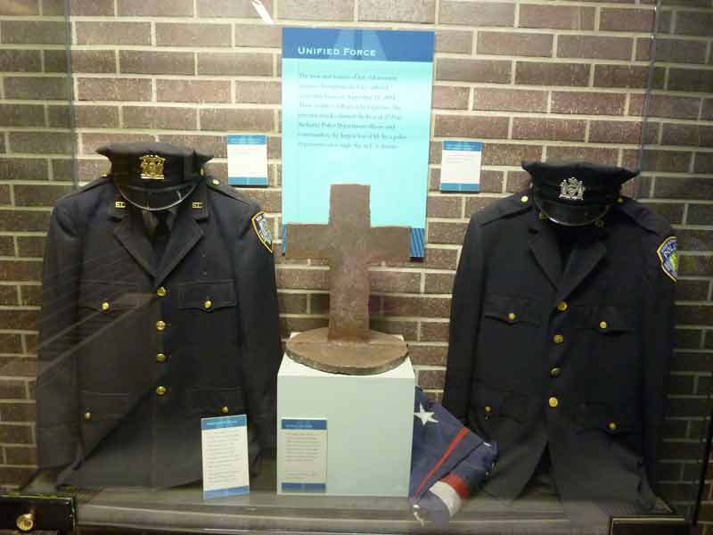 Uniformes de police au New York City police museum