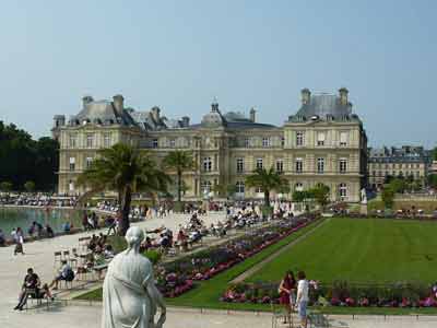Palais du Luxembourg vu depuis le jardin du Luxembourg