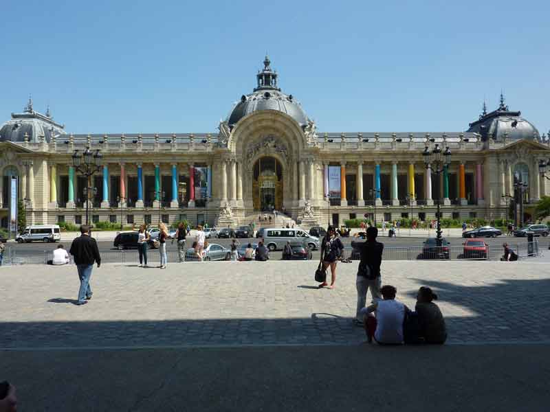 Photo du Petit Palais prise depuis le Grand Palais (Paris)