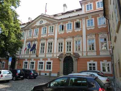 Ambassade de France, place du Grand Prieur, Prague
