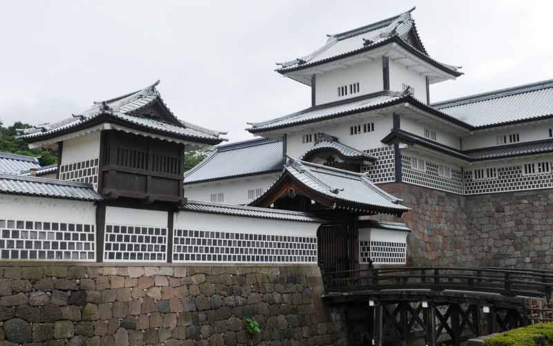 Douve du château de Kanazawa