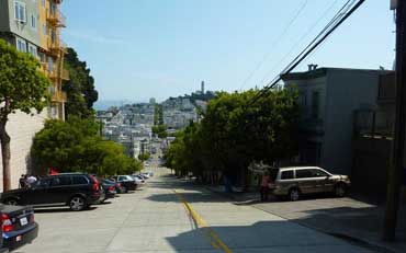 Rue en pente de San Francisco