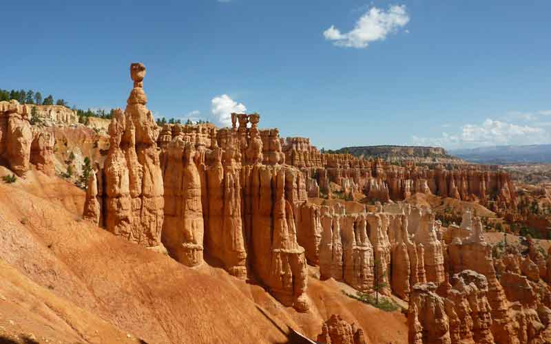 Hoodoo qui a la forme du marteau de Thor, Bryce Canyon