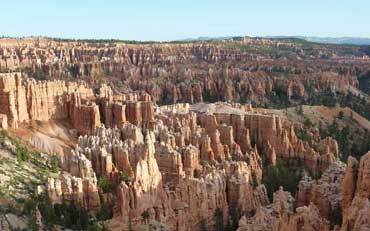 Vue sur le parc national de Bryce Canyon depuis Sunset point