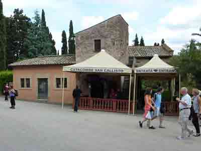 Entrée des catacombes de Saint-Calixte