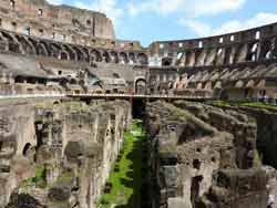 Hypogée du Colisée de Rome : réseau de souterrains utilisé pour abriter les animaux et les gladiateurs