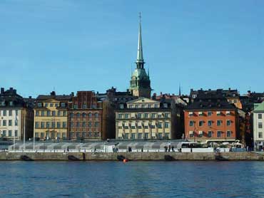 Vue sur la vieille ville de Stockholm (Gamla Stan) depuis le Stockholms ström