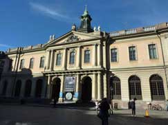 Bâtiment du musée Nobel (Nobelmuseet) dans la vieille ville de Stockholm, au rez-de-chaussée du bâtiment de l'Académie suédoise (Börshuset)