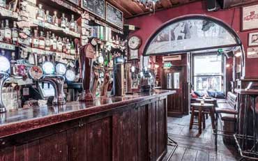 bar du Wirströms Pub