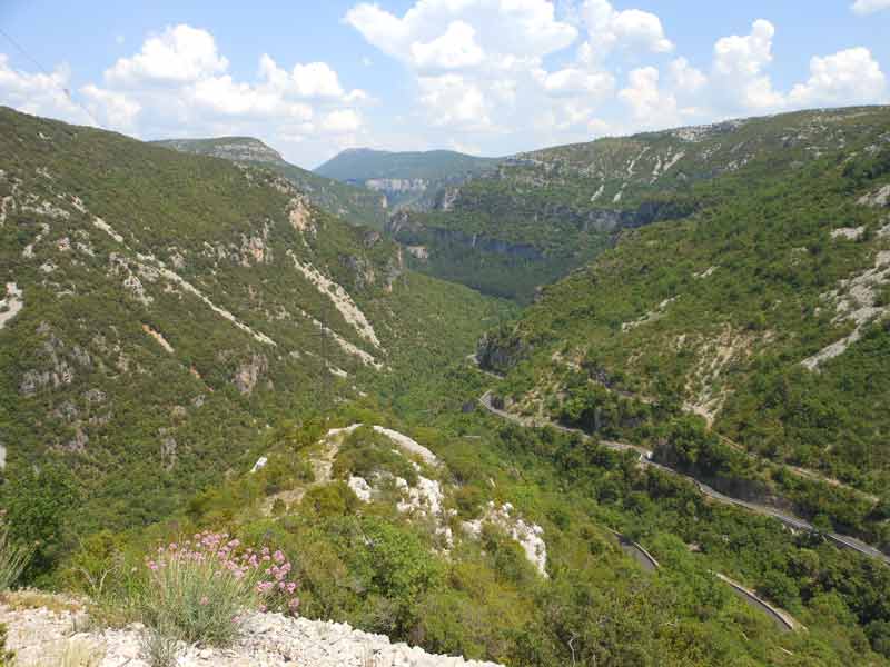 Vallée de la Vis vue depuis la route an allant de Saint-Maurice Navacelles à Ganges