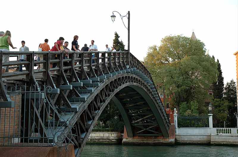 Ponte dell'Accademia, pont qui enjambe le Grand Canal à Venise