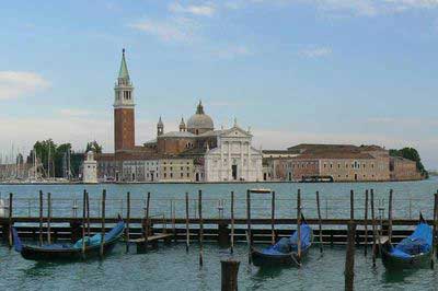 Vue sur San Giorgio Maggiore depuis la Riva degli Schiavoni