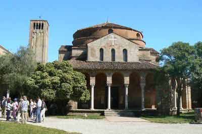 Église Santa Fosca et campanile de la basilique de Santa Maria Assunta, Torcello