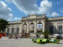 Façade de la Kunsthalle Wien (Vienne, Autriche)