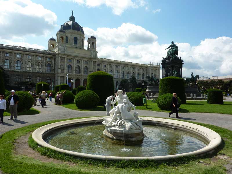Façade du musée des beaux-arts de Vienne (Autriche)
