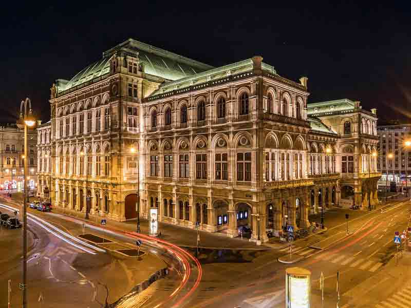 Façade de l'opéra national de Vienne (Autriche)
