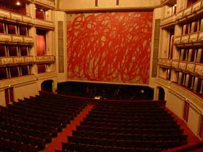 Scène de l'opéra national de Vienne (Autriche)