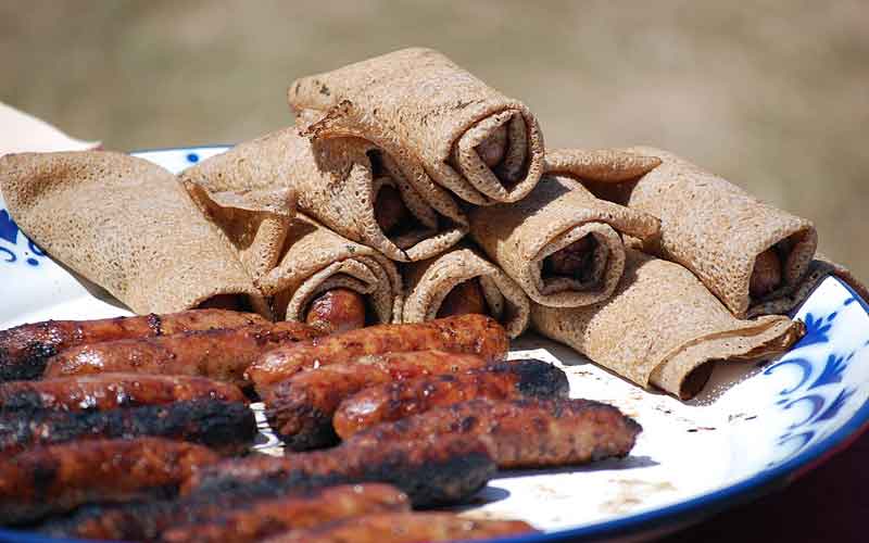 Galette-saucisse au marché des Lices, Rennes