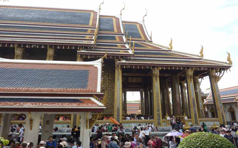 Chapelle de Wat Phra Kaew où le Bouddha d'émeraude est conservé