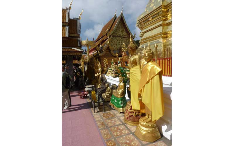 Wat Prathat Doi Suthep, temple bouddhiste de la province de Chiang Mai