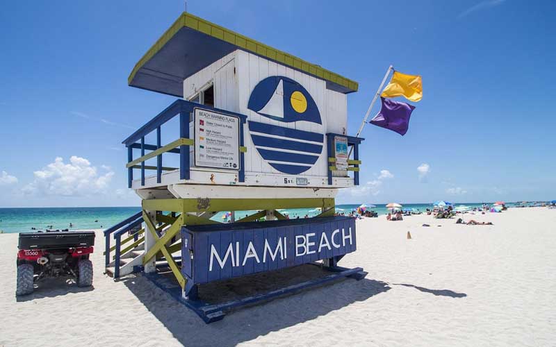 Cabane de sauveteurs à Miami beach