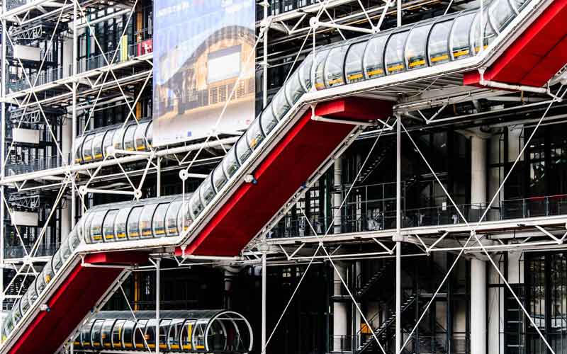 Façade du Centre Pompidou (Beaubourg), Paris