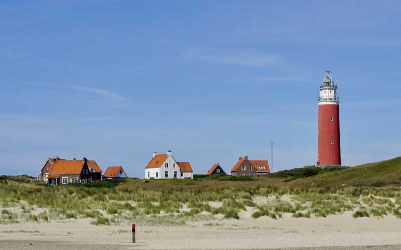 Maisons de Texel et phare de Texel